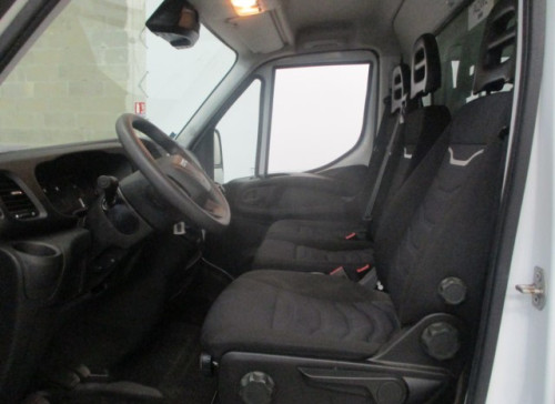 IVECO DAILY CHASSIS CABINE CAB 35 C 16 EMP 4100 QUAD-LEAF BVM6