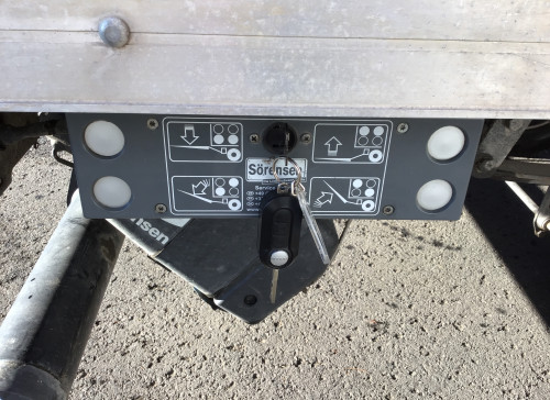 IVECO DAILY CHASSIS CABINE CAB 35 C 16 EMP 4100 QUAD-LEAF BVM6 3.0L