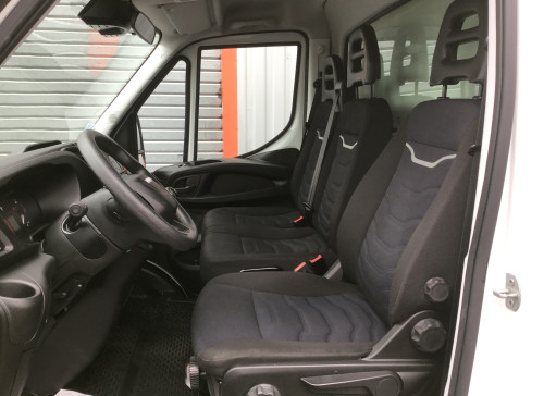 IVECO DAILY CHASSIS CABINE CAB 35 C 16 EMP 4100 QUAD-LEAF BVM6 3.0