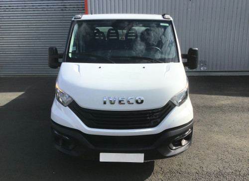 IVECO DAILY CHASSIS DBLE CABINE CAB 35 C 14 EMP 4100 QUAD-LEAF BVM6