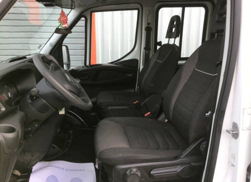 IVECO DAILY CHASSIS DBLE CABINE CAB 35 C 14 EMP 4100 QUAD-LEAF BVM6